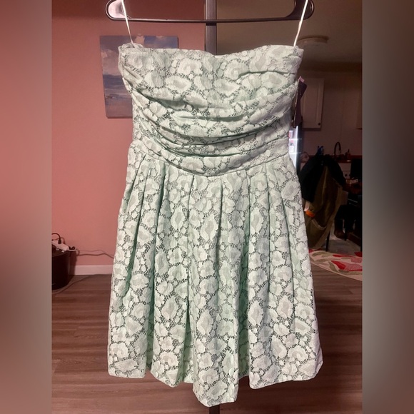 Moschino Cheap & Chic Green Lace Strapless A-Line Dress Size USA 8 - Picture 3 of 8